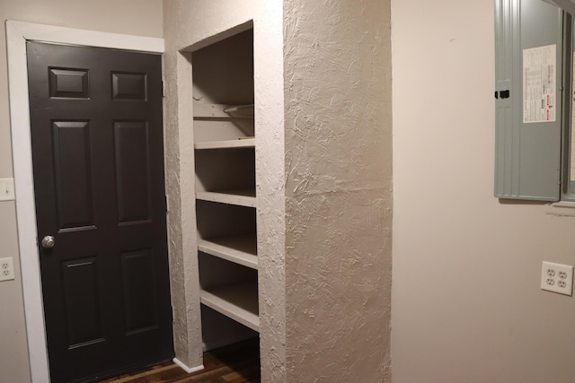 2721 E Ringgold, Somerset, KY 42503 - closet featuring electric panel
