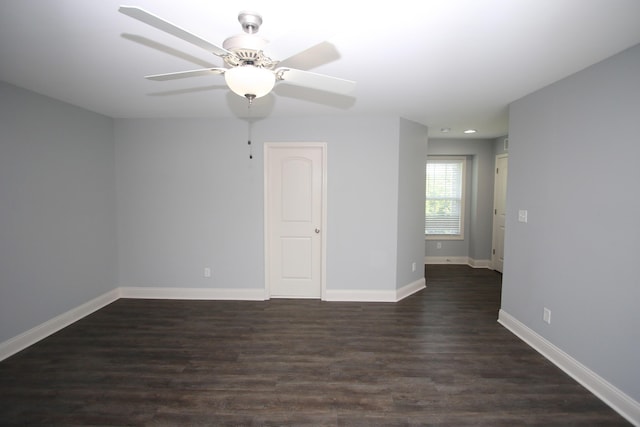 101 Corolla Cir, Georgetown, KY 40324 - unfurnished room featuring ceiling fan, dark wood-style flooring, and recessed lighting