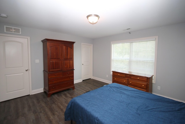 101 Corolla Cir, Georgetown, KY 40324 - bedroom featuring dark wood-type flooring and baseboards