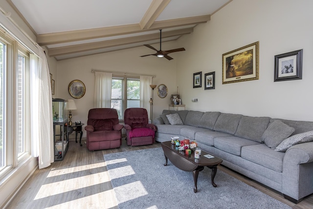 331 Clearbrook Dr, Danville, KY 40422 - living area with wood finished floors and a ceiling fan