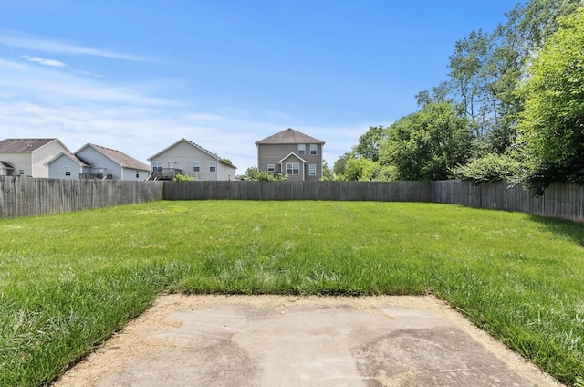136 Meadowcrest Dr, Georgetown, KY 40324 - view of fenced backyard