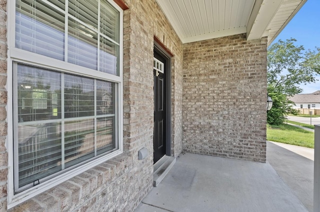 136 Meadowcrest Dr, Georgetown, KY 40324 - entrance to property featuring brick siding