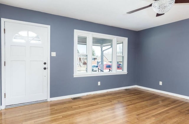 1984 Greenleaf Dr, Lexington, KY 40505 - foyer with wood finished floors and a ceiling fan