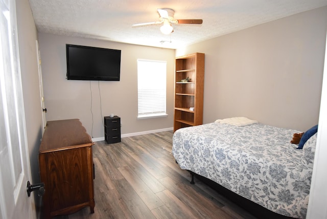 2340 Mulundy Way, Lexington, KY 40511 - bedroom with wood finished floors, a textured ceiling, and a ceiling fan