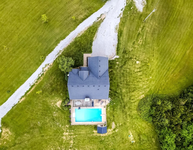 1011 Brown Store Rd, Lawrenceburg, KY 40342 - view of subject property with a pool