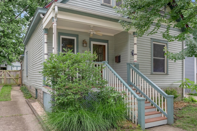 334 Oldham Ave, Lexington, KY 40502 - doorway to property with a ceiling fan