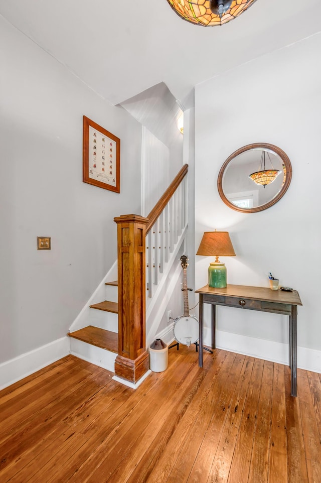 334 Oldham Ave, Lexington, KY 40502 - stairs featuring wood-type flooring