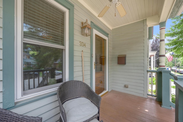 334 Oldham Ave, Lexington, KY 40502 - wooden porch featuring ceiling fan
