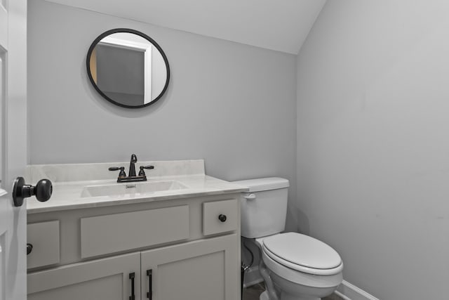 111 Kara Bryn Cv, Georgetown, KY 40324 - half bath featuring vanity and vaulted ceiling