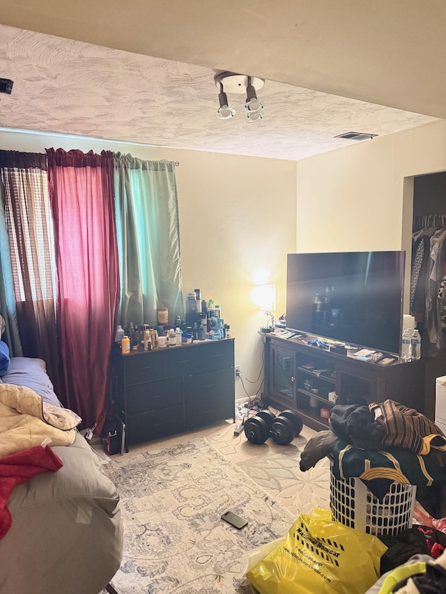 2829 Easthills Dr, Lexington, KY 40517 - bedroom featuring carpet