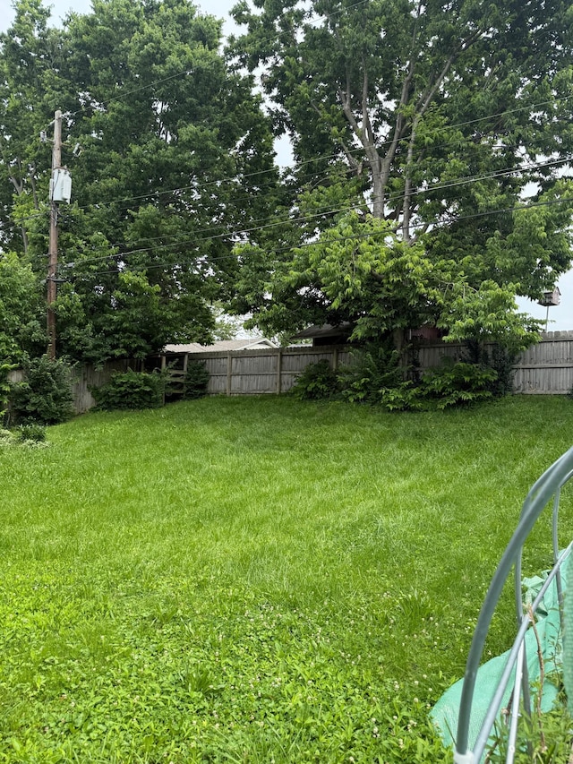 2829 Easthills Dr, Lexington, KY 40517 - view of fenced backyard
