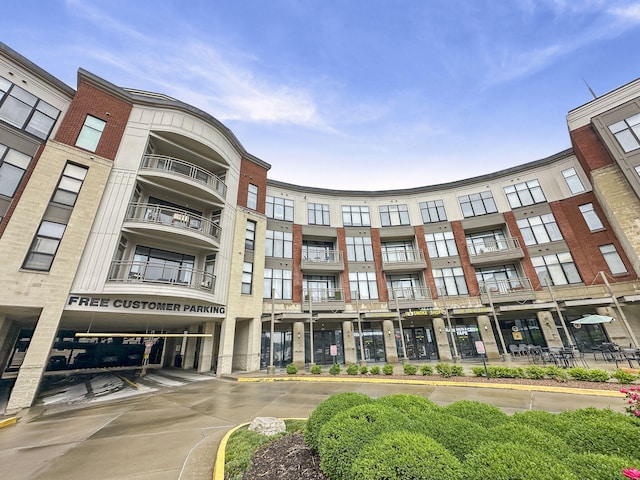 535 S Upper St Unit 315, Lexington, KY 40508 - view of apartment building / complex