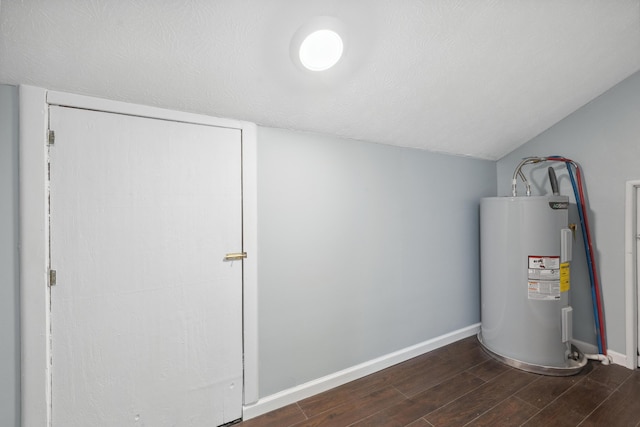 117 S Cumberland St, Berea, KY 40403 - utilities featuring electric water heater
