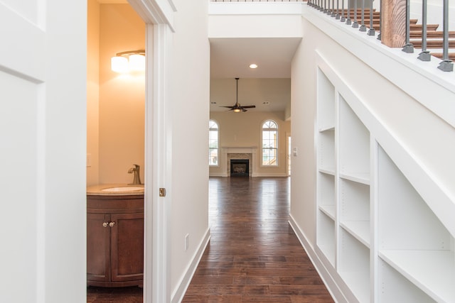4185 Buttermilk Rd, Lexington, KY 40509 - hallway with a sink and dark wood-style floors