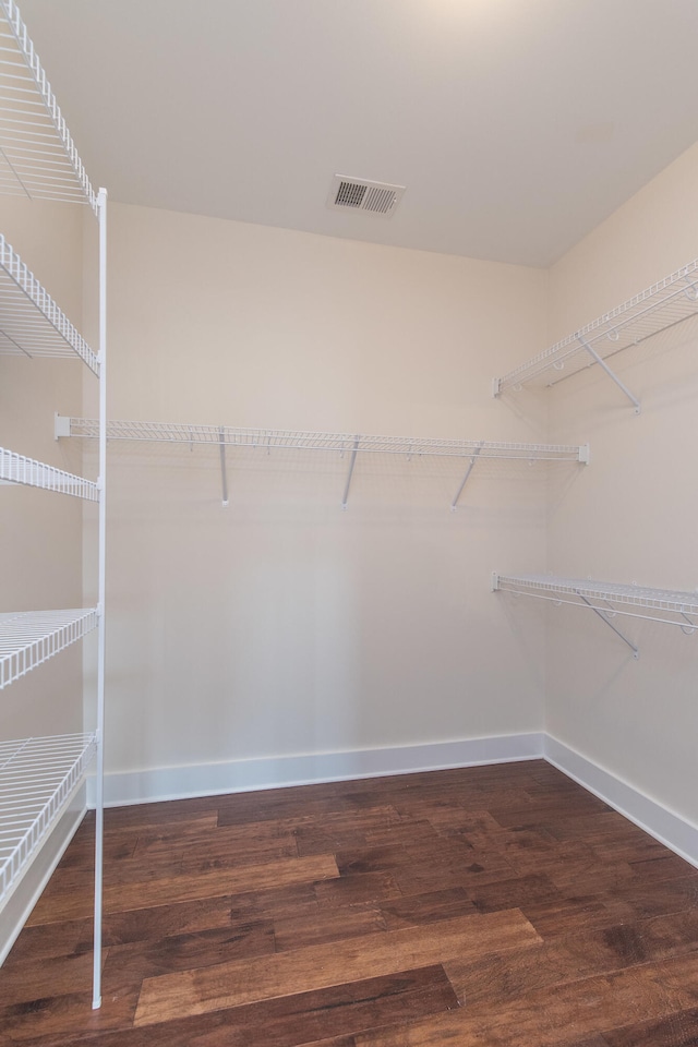 4185 Buttermilk Rd, Lexington, KY 40509 - spacious closet featuring wood finished floors