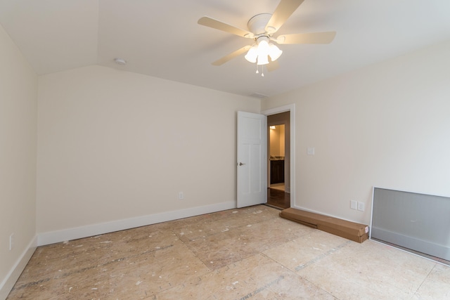 4185 Buttermilk Rd, Lexington, KY 40509 - empty room with ceiling fan and a smoke detector