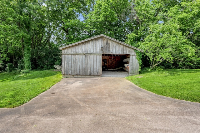 2968 Delong Rd, Lexington, KY 40515 - view of detached garage