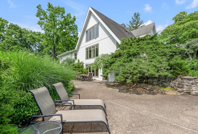 2968 Delong Rd, Lexington, KY 40515 - view of patio / terrace