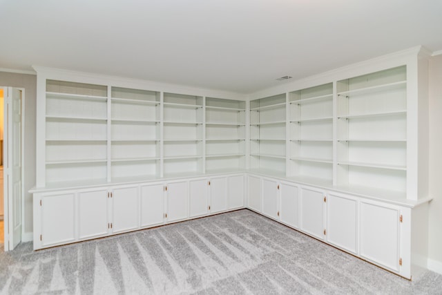 395 Redding Rd Unit 30, Lexington, KY 40517 - carpeted empty room featuring crown molding