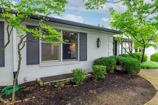 395 Redding Rd Unit 30, Lexington, KY 40517 - view of side of property featuring brick siding
