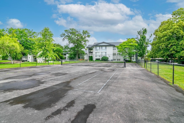 395 Redding Rd Unit 30, Lexington, KY 40517 - view of tennis court