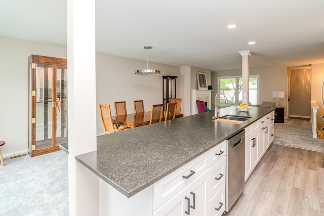 395 Redding Rd Unit 30, Lexington, KY 40517 - kitchen featuring dishwasher, white cabinetry, an island with sink, light wood-style floors, and recessed lighting