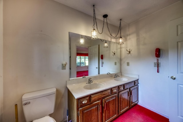 560 Kemper Ln, Danville, KY 40422 - bathroom featuring double vanity and toilet