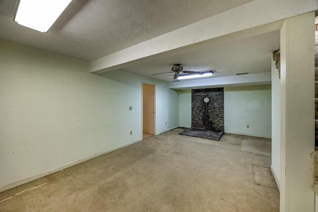 560 Kemper Ln, Danville, KY 40422 - unfurnished living room featuring concrete floors and a textured ceiling