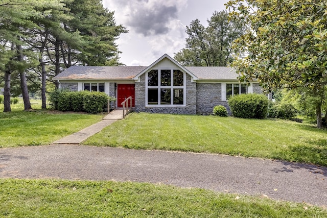 560 Kemper Ln, Danville, KY 40422 - view of front of house with stone siding and a front lawn