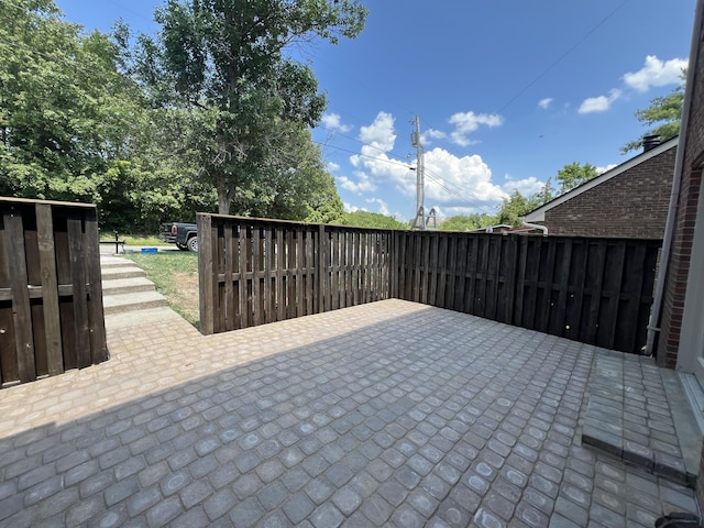 20 Heather Ln, Winchester, KY 40391 - view of patio / terrace