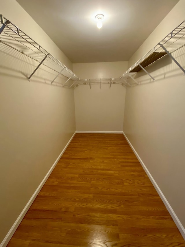 5515 Van Meter Rd, Winchester, KY 40391 - spacious closet featuring wood finished floors