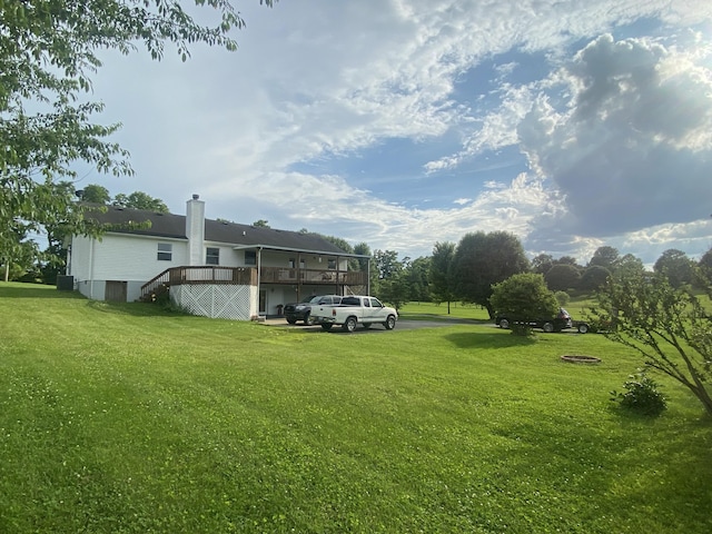 5515 Van Meter Rd, Winchester, KY 40391 - view of grassy yard with a wooden deck