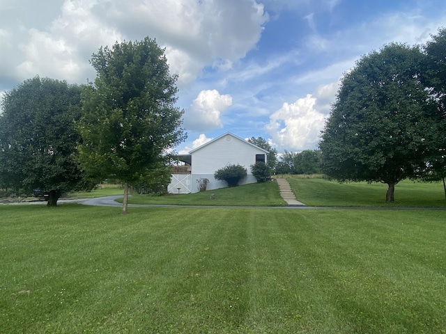 5515 Van Meter Rd, Winchester, KY 40391 - view of grassy yard