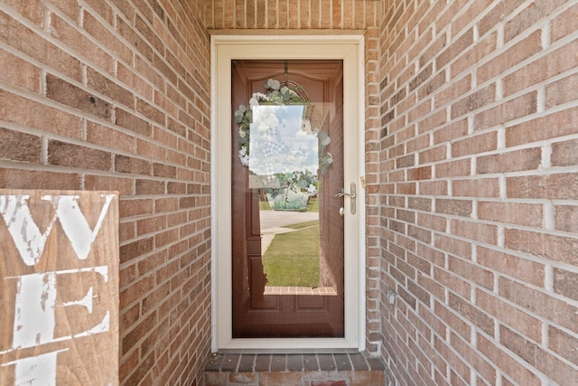 313 Man O War Ct, Lawrenceburg, KY 40342 - entrance to property featuring brick siding