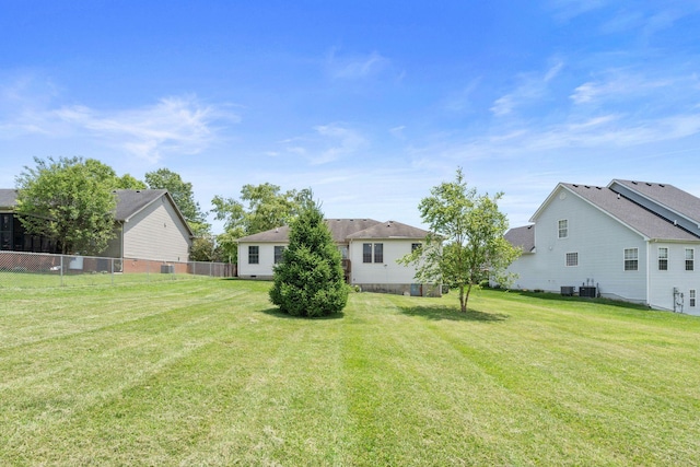 313 Man O War Ct, Lawrenceburg, KY 40342 - view of yard