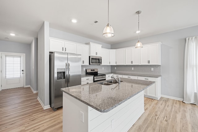 1152 Leanndra Park, Lexington, KY 40511 - kitchen featuring stainless steel appliances, backsplash, white cabinetry, and recessed lighting