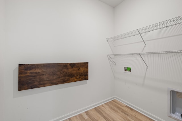 1152 Leanndra Park, Lexington, KY 40511 - laundry room featuring light wood-style floors and hookup for a washing machine