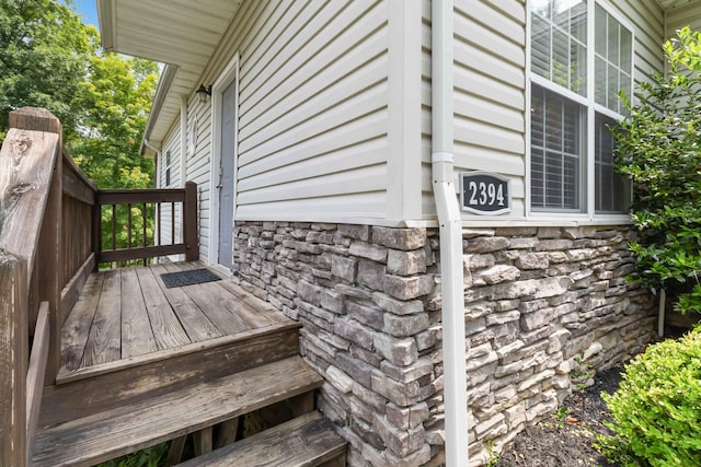 2394 Roberts Bend Rd, Burnside, KY 42519 - view of wooden terrace