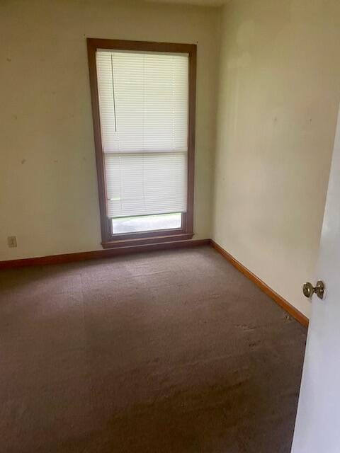 406 Forrest Dr, Lawrenceburg, KY 40342 - carpeted empty room with baseboards
