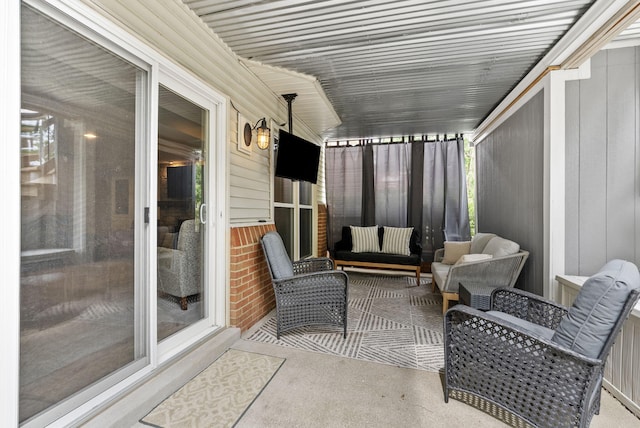 4109 Bridgemont Ln, Lexington, KY 40515 - sunroom / solarium featuring an outdoor living space