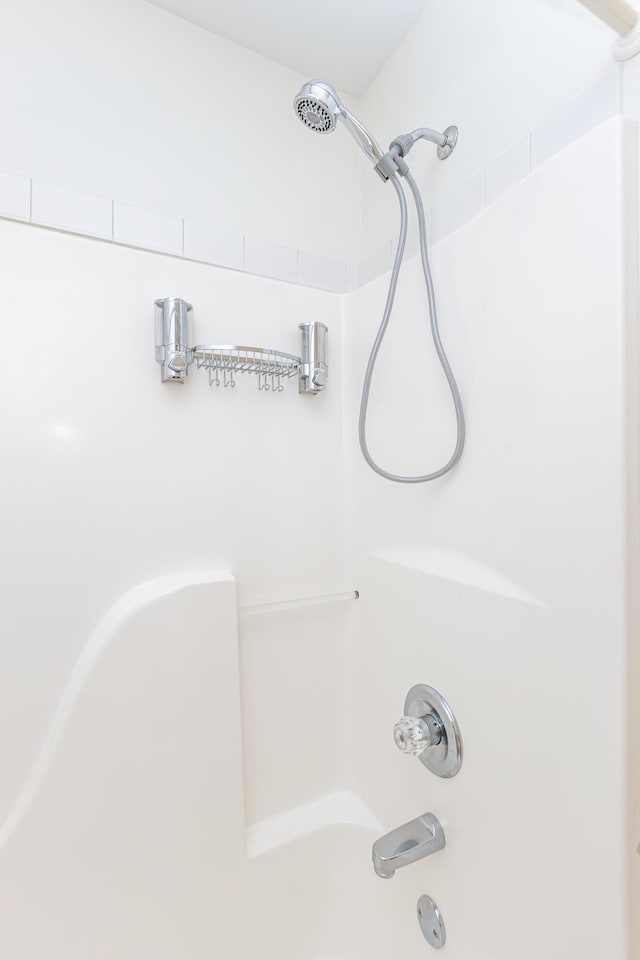 471 Westerfield Way Unit 40503, Lexington, KY 40503 - bathroom view of  shower combination