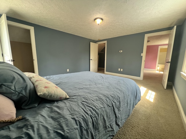 8585 Troy Pike, Versailles, KY 40383 - carpeted bedroom featuring a textured ceiling