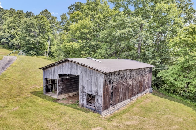 72 Blevins Ln, Vanceburg, KY 41179 - view of pole building featuring a lawn