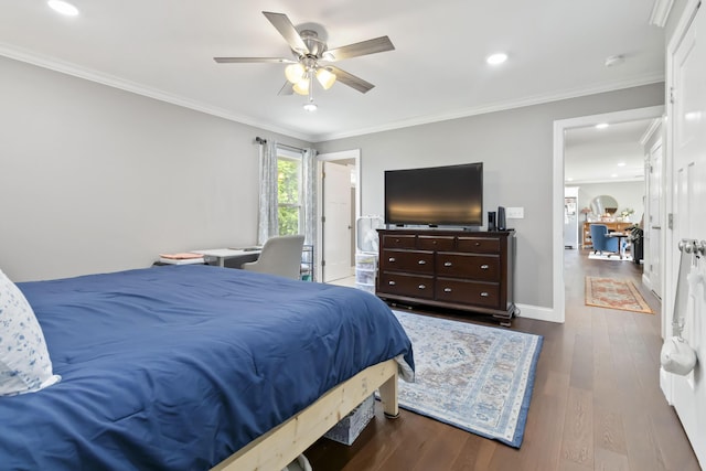 81 Grand Crossing Ct, Somerset, KY 42503 - bedroom featuring wood finished floors, recessed lighting, ornamental molding, and ceiling fan