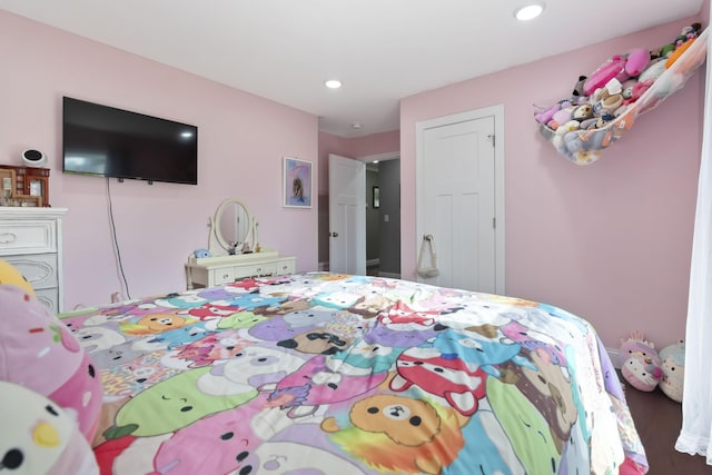 81 Grand Crossing Ct, Somerset, KY 42503 - bedroom with recessed lighting