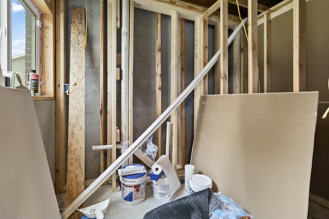 81 Grand Crossing Ct, Somerset, KY 42503 - view of miscellaneous room
