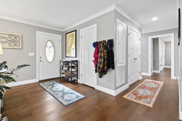 81 Grand Crossing Ct, Somerset, KY 42503 - foyer entrance with crown molding and wood finished floors