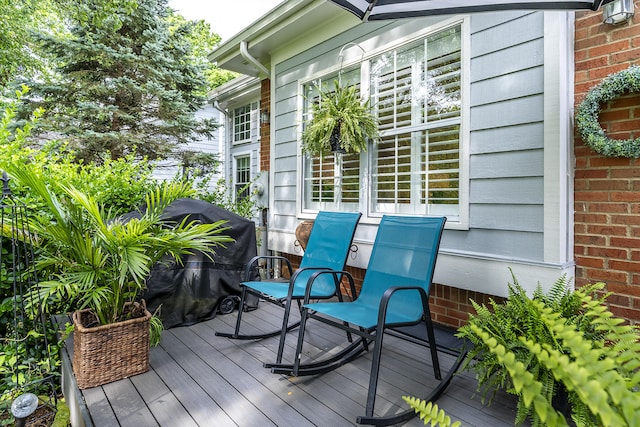 1107 Zoeller Ct, Lexington, KY 40511 - wooden terrace with grilling area