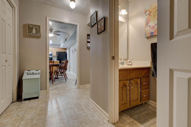 109 Quail Ridge Rd, Winchester, KY 40391 - bathroom with vanity and a ceiling fan