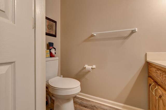 111 Quail Ridge Rd, Winchester, KY 40391 - bathroom with vanity and wood finished floors